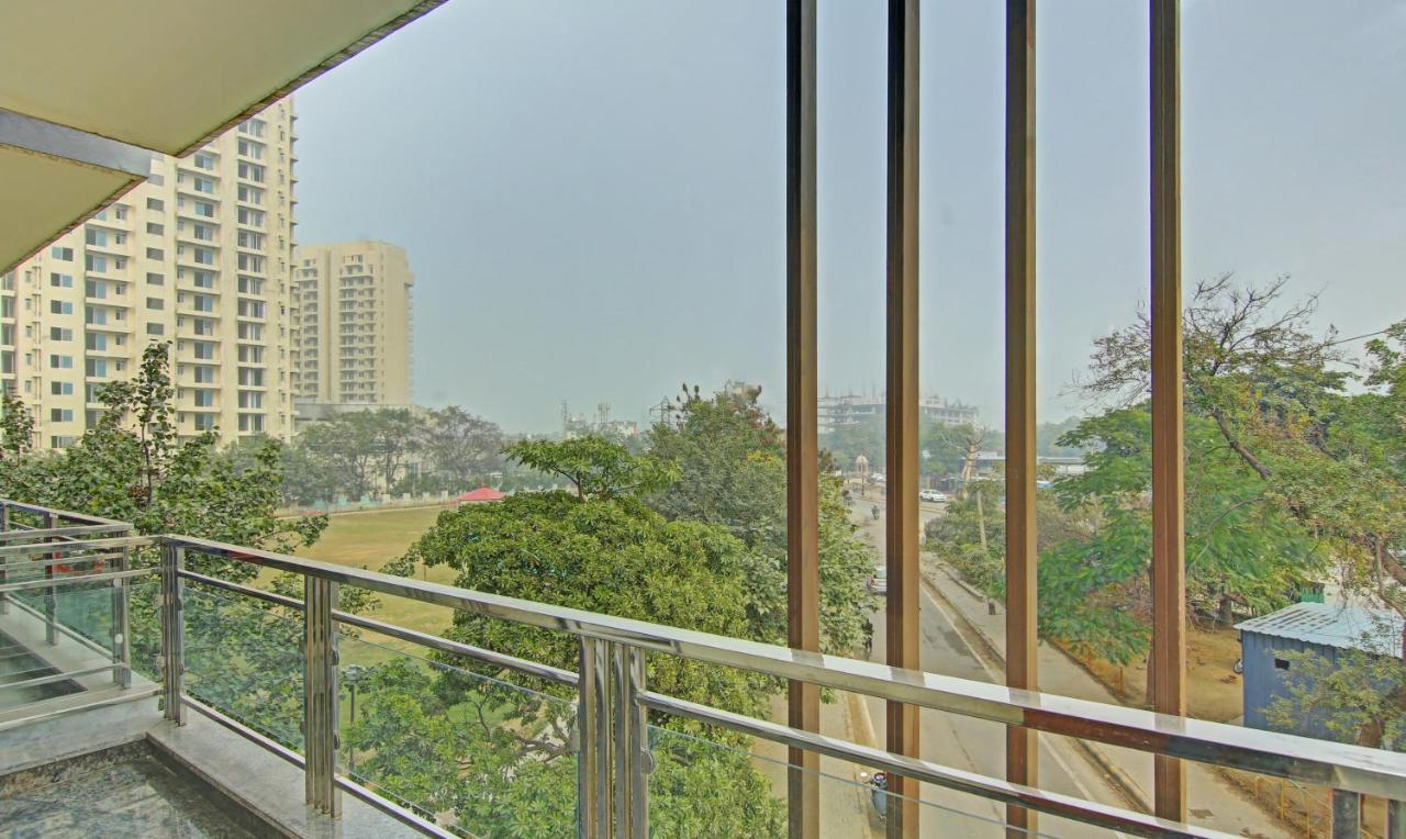Itsy Hotels Nyra Gurgaon Buitenkant foto