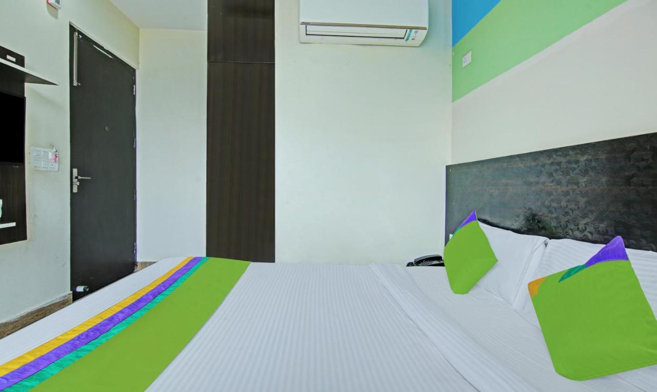 Itsy Hotels Nyra Gurgaon Buitenkant foto